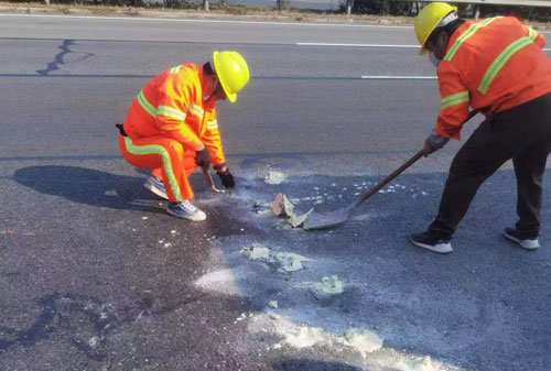 河口公路下沉注浆加固